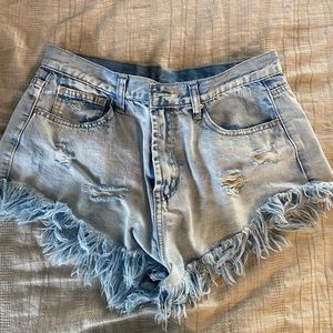 Born Primitive cheeky freedom jean shorts M